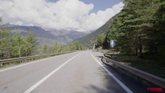 トンネルを出た後の白飛びを抑えてくれる｜クラファン達成率「14877％」のヘルメット装着型ドラレコが話題！ 前後フルHD録画＆最大9.5時間動作、30％OFFの先行販売は11月16日まで［MF-BDVR001-PRO］