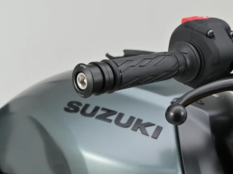 バーエンドミラーアダプター|デイトナから、GSX-8シリーズおよびBMW R12/nineTシリーズの純正ハンドルに対応する「バーエンドミラーアダプター」がリリース!