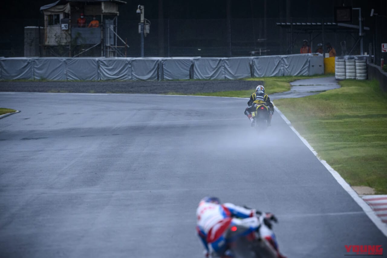 長島哲太 全日本ロードレース選手権第6戦岡山｜【ファインダー越しに見た長島哲太×ダンロップの挑戦2026】初優勝を呼び込む一流の駆け引き：全日本ロードレース選手権第6戦岡山