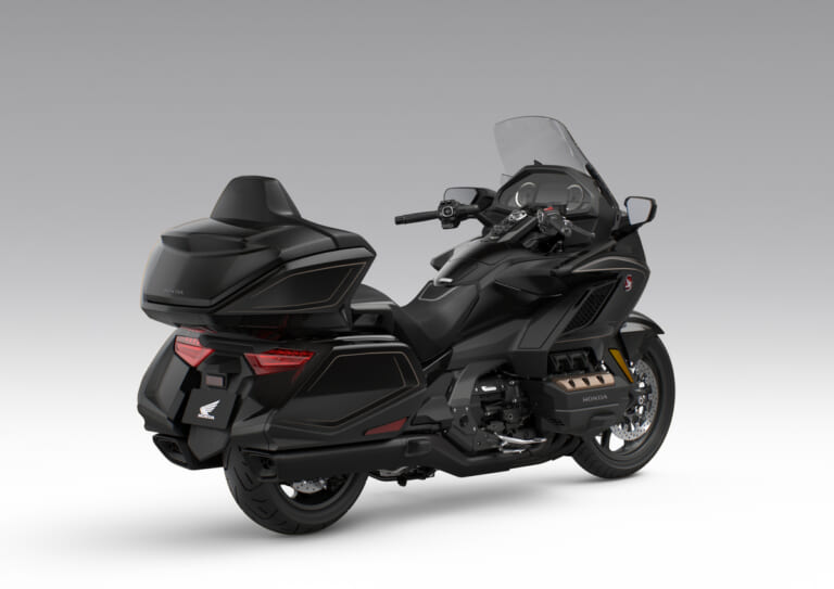 HONDA GOLDWING｜水平対向6気筒と7速DCTが紡ぐ至高の走り! バガー仕様からエアバッグ搭載機まで網羅した2027年型「ゴールドウイング」シリーズを北米ホンダが発表
