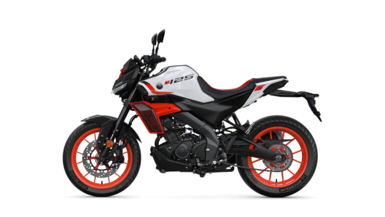 YAMAHA MT-125｜鋭い眼光のフロントマスクとレッドラインホワイト導入! VVA搭載125ccストリートファイター「MT-125」が2027年モデルでさらに進化【海外】