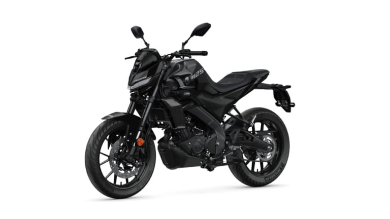 YAMAHA MT-125｜鋭い眼光のフロントマスクとレッドラインホワイト導入! VVA搭載125ccストリートファイター「MT-125」が2027年モデルでさらに進化【海外】