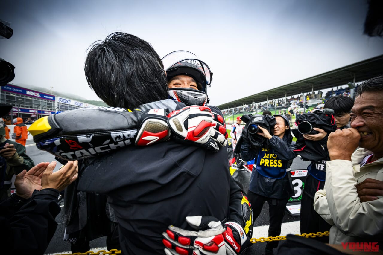 長島哲太 全日本ロードレース選手権第6戦岡山｜【ファインダー越しに見た長島哲太×ダンロップの挑戦2026】初優勝を呼び込む一流の駆け引き：全日本ロードレース選手権第6戦岡山