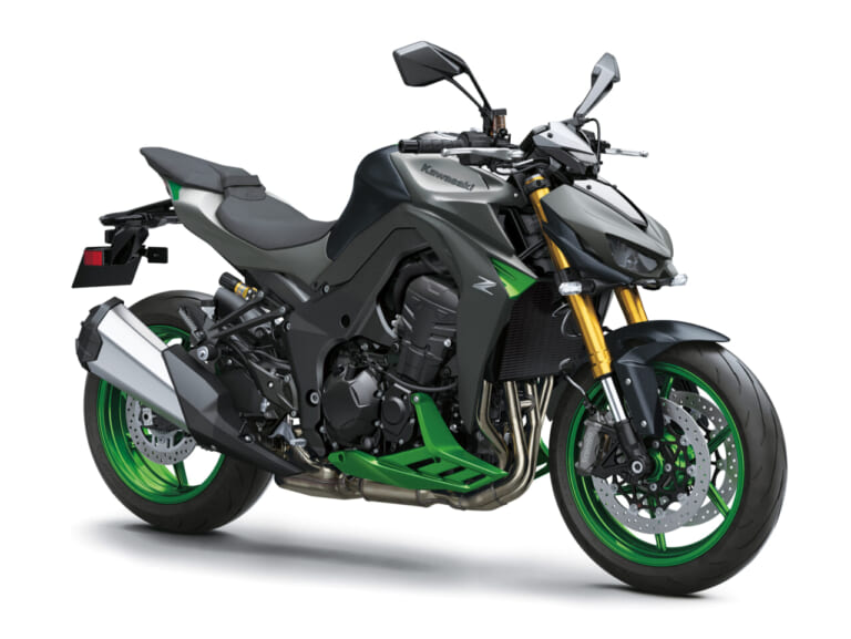 KAWASAKI Z1100 SE|凄みスタイルに新グラフィックと黒キャリパーを融合! カワサキのスーパーネイキッド「Z1100/Z1100 SE」の2027年モデルが登場。魅せるフラッグシップの貫禄