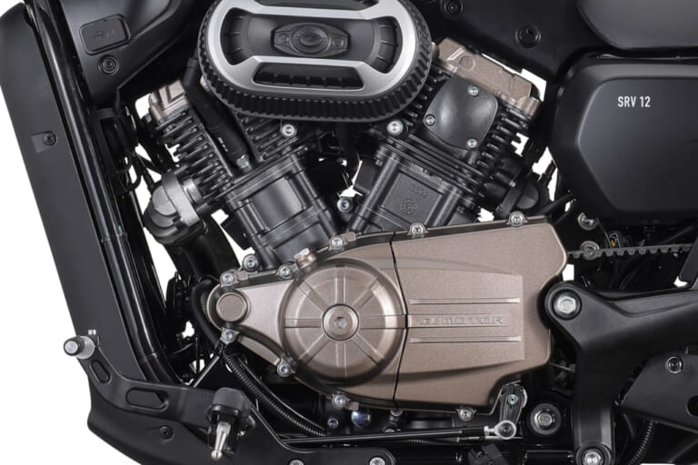 SRV12｜エンジン｜QJMOTORの大型モデルが日本初上陸！原付二種から大型まで選べるクルーザー「SRV」シリーズの魅力