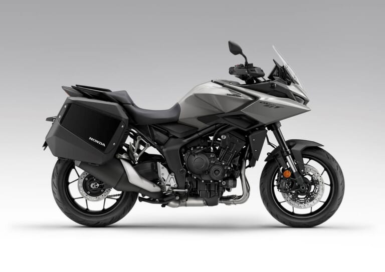HONDA CB1000GT｜ファイアブレード譲りの直4エンジンに電サスShowa-EERAと21Lタンクを標準装備! ホンダの新型クロスオーバー「CB1000GT」が欧州で展開中