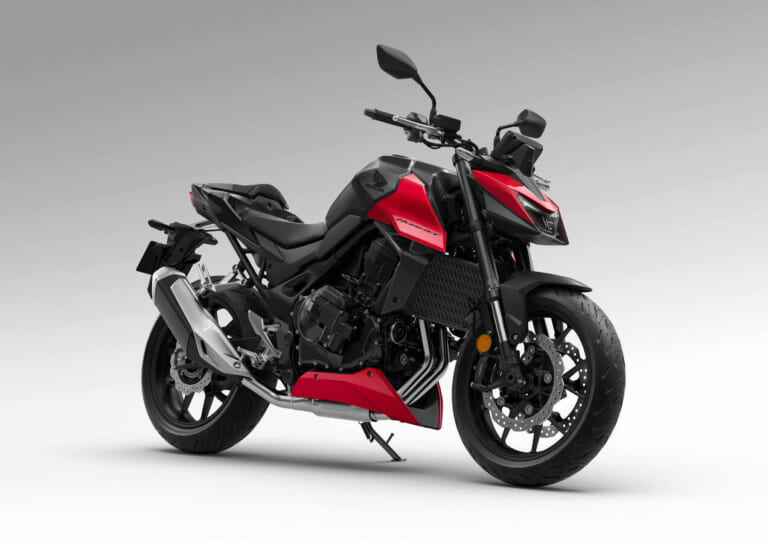 HONDA CB750 HORNET｜91.8馬力×196kgの極まったパワーウェイトレシオ! 自動ブリッピング付きEクラッチ搭載も健在な、ホンダCB750ホーネットが2027年仕様へ更新【海外】