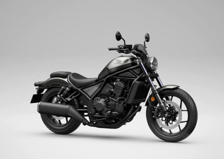 HONDA CMX1100 REBEL|DCTの極低速制御と快適ポジションが冴える! 欧州ホンダ「レブル1100(CMX1100)」2027年モデルに新色が続々追加【海外】