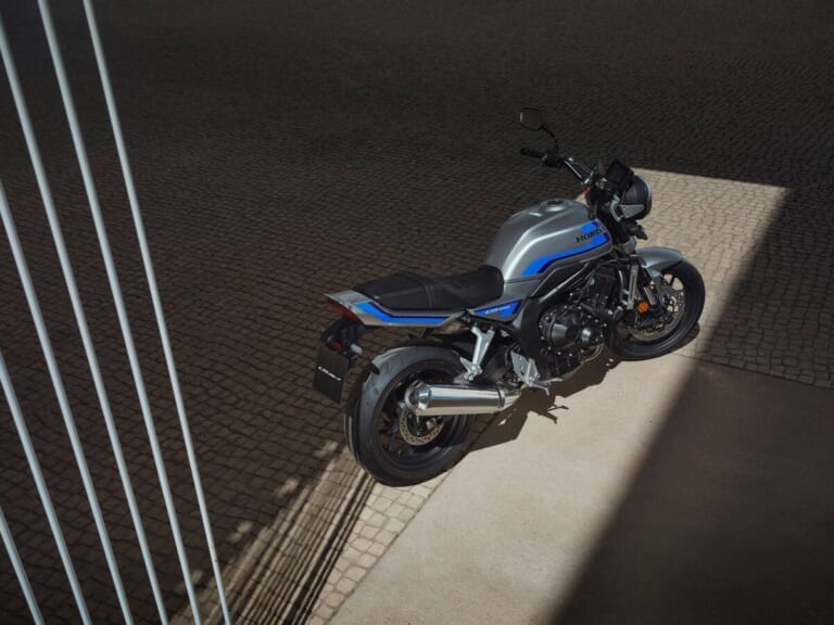 HONDA CB1000F｜『バリバリ伝説』から始まったバイク愛。開発責任者が明かす、名車CB750/900Fの美学を受け継いだ「新しい時代の標準ロードスター」誕生の舞台裏【ホンダCB1000F開発秘話】