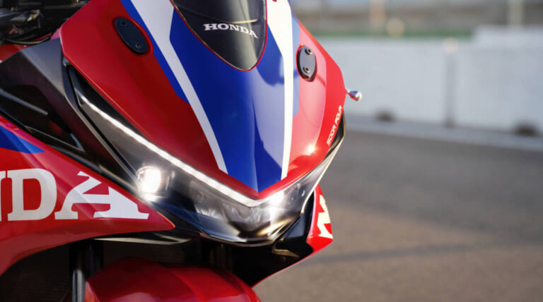 HONDA CBR500R FOUR｜トリコロール映える新世代4気筒ミドル! 新型CBR500R FOURの2027年モデルがEUで発表。CBR400R FOURの次期カラーもこれで決まり!?