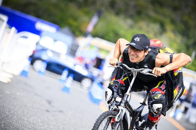 長島哲太 全日本ロードレース選手権第6戦岡山｜【ファインダー越しに見た長島哲太×ダンロップの挑戦2026】初優勝を呼び込む一流の駆け引き：全日本ロードレース選手権第6戦岡山