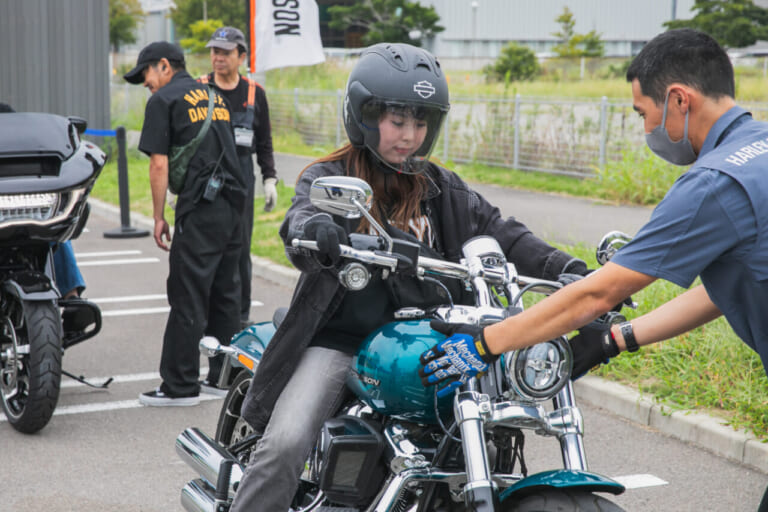 公道試乗会|ブルースカイミーティング|最新ハーレーを無料で公道試乗できる! カスタムもグルメも楽しめるブルースカイミーティング広島福山
