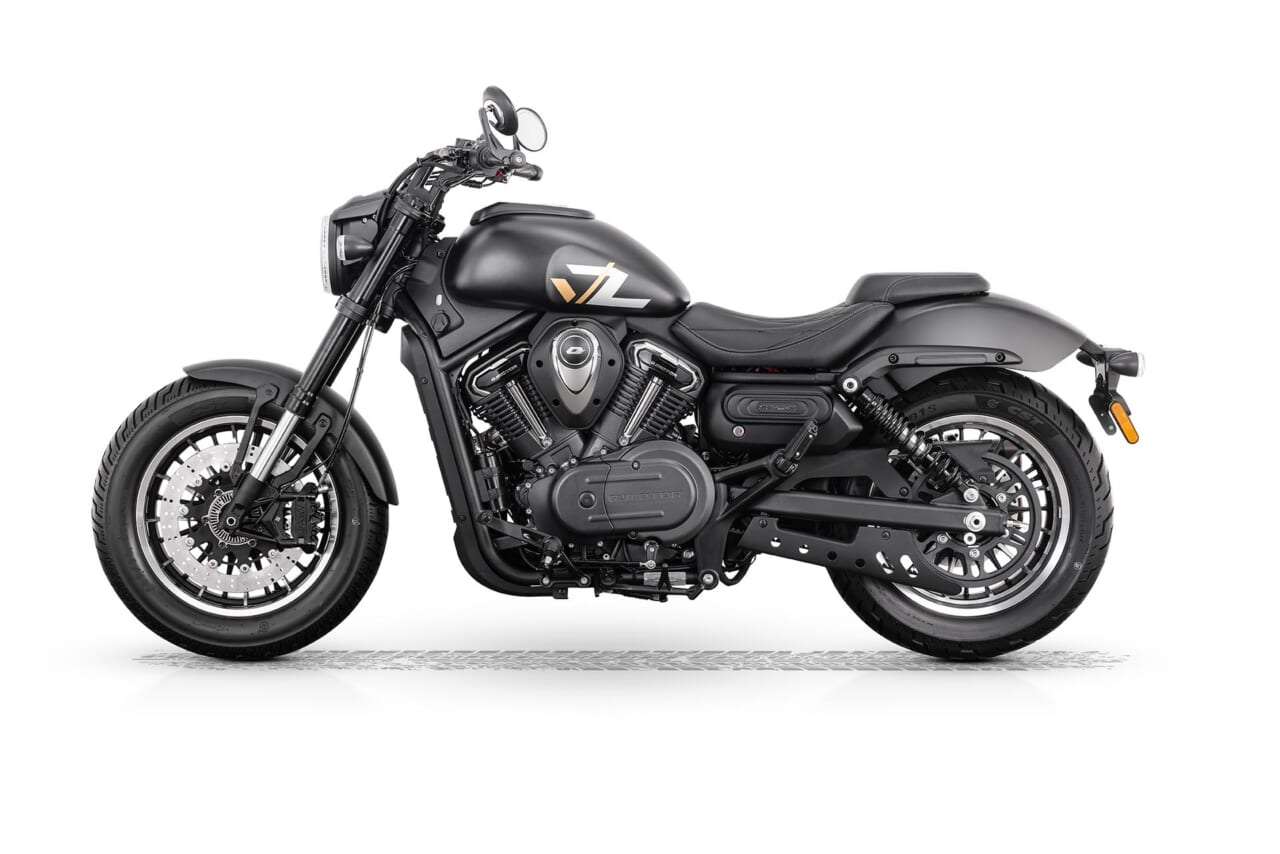 SRV600V2|ブラック|QJMOTORの大型モデルが日本初上陸!原付二種から大型まで選べるクルーザー「SRV」シリーズの魅力