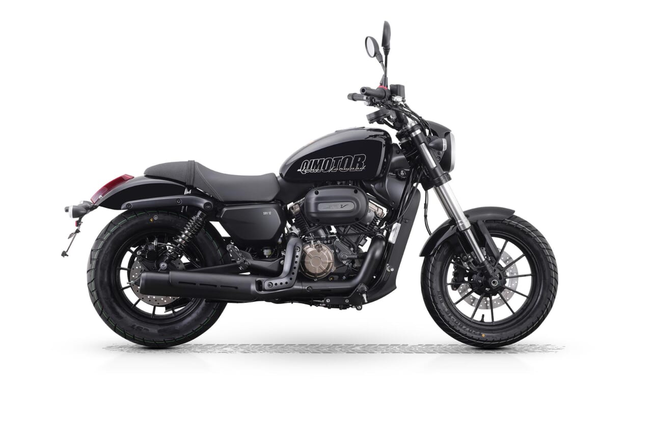 |QJMOTORの大型モデルが日本初上陸!原付二種から大型まで選べるクルーザー「SRV」シリーズの魅力