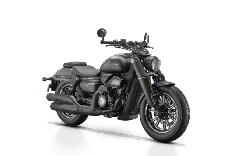 SRV400VS｜QJMOTORの大型モデルが日本初上陸！原付二種から大型まで選べるクルーザー「SRV」シリーズの魅力