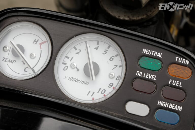 パパコーポレーション|スーパーゾイル|中古車購入時はエンジン内の汚れをリセットしよう。パーツをケアしながら効率良くフラッシング【スーパーゾイルで楽しいバイクライフ】
