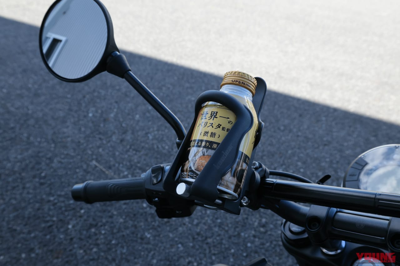 ｜「コレめっちゃいいじゃん」簡単装着で愛車の快適性がUP！ 2000円でできる即効カスタム！ 幅広い車種に対応する［カエディア・KDR-M219］を実際に取り付けてみた！