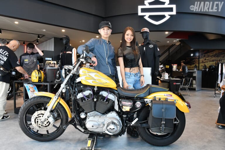 ハーレーダビッドソン横浜鶴見|1周年イベント|新規オープンから1周年を迎えたハーレーダビッドソン横浜鶴見。笑顔あふれる感謝祭にあつまったハーレーオーナーとその愛車を紹介