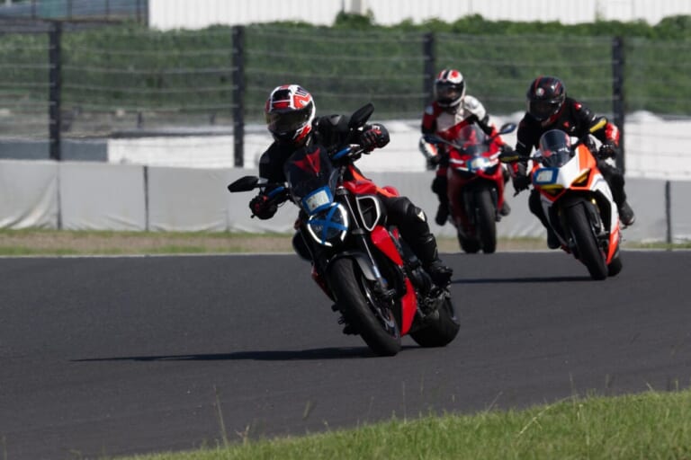 ミツオカグループ|鈴鹿サーキット|サーキットエクスペリエンス|ディアベル|スポーツするには最適な安全安心のサーキット走行イベント【ミツオカサーキットエクスペリエンス】