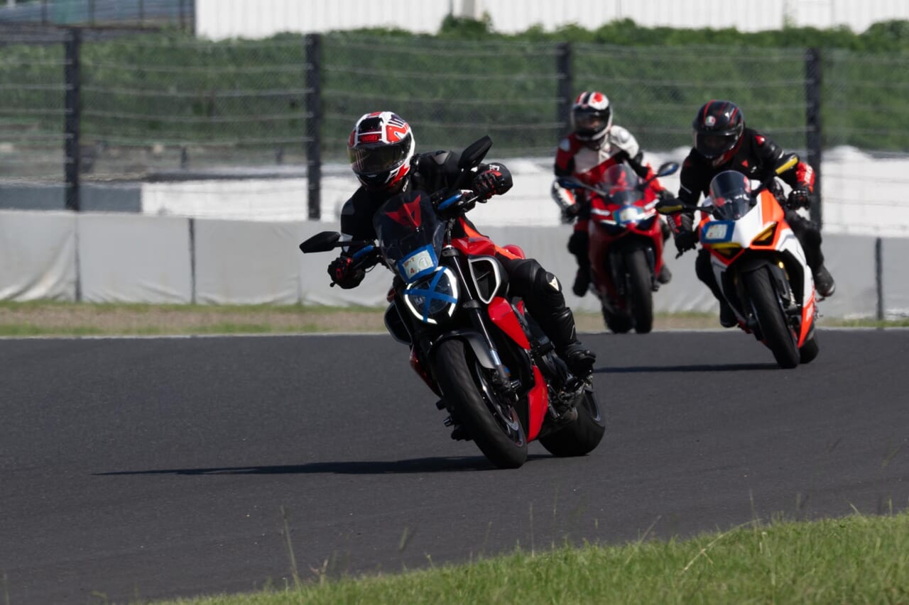 ミツオカグループ｜鈴鹿サーキット｜サーキットエクスペリエンス｜ディアベル｜スポーツするには最適な安全安心のサーキット走行イベント【ミツオカサーキットエクスペリエンス】