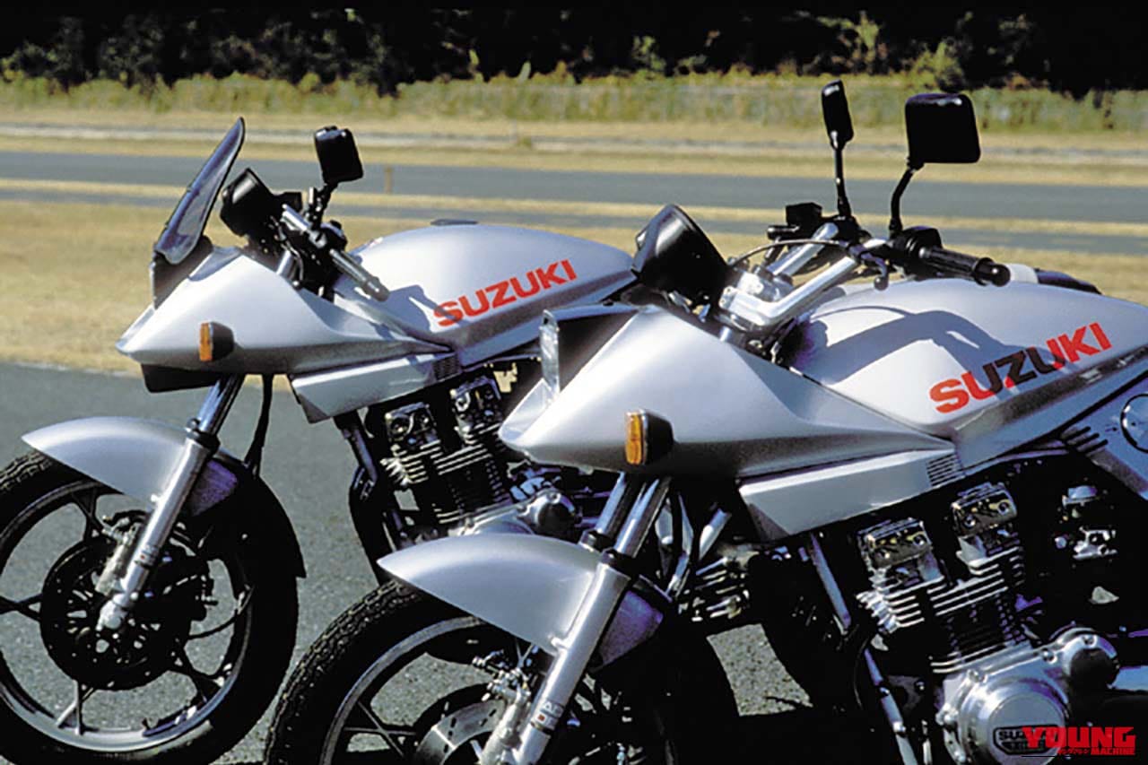 スズキの、初代GSX750Sと兄貴分にあたるGSX1100S（左奥）｜「なんでそうなるのよ…」ユーザーを落胆させた通称“耕運機ハンドル”。今では個性として評価する声も。高い走行性能を誇った44年前のスズキの名車［GSX750S］を紹介