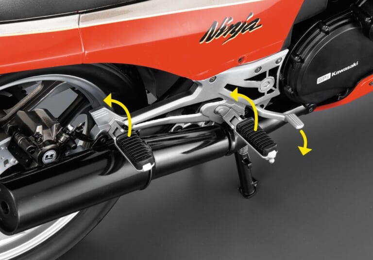 アシェット・コレクションズ・ジャパン 週刊 カワサキ Ninja GPZ900R｜『トップガン』A2型へ外装カスタムも可能! サウンド＆ライト点灯ギミックが熱い大迫力スケールモデルが組める『週刊 カワサキ Ninja GPZ900R』誕生