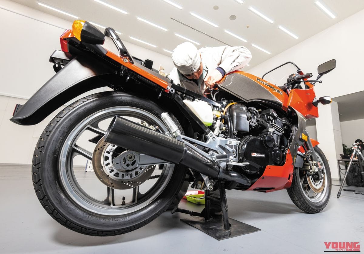 アシェット・コレクションズ・ジャパン 週刊 カワサキ Ninja GPZ900R|『トップガン』A2型へ外装カスタムも可能! サウンド&ライト点灯ギミックが熱い大迫力スケールモデルが組める『週刊 カワサキ Ninja GPZ900R』誕生