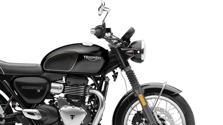 TRIUMPH BONNEVILLE T4|ネオクラ代表格の造形と実用装備が約46万円で! 入門機にオススメなトライアンフ ボンネビルT40のエントリーグレード「T4」がインドでデビュー【海外】
