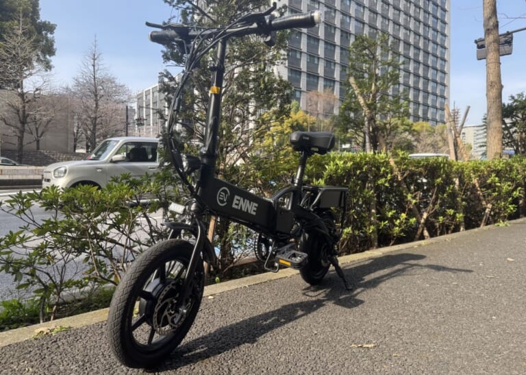 ENNE ENNE ZERO｜電欠でも漕いで帰れるペダル付き特定小型原付! 電動アシスト超えの登坂力を誇る電動モペット「ENNE ZERO」が特別価格で第3次先行予約受付中