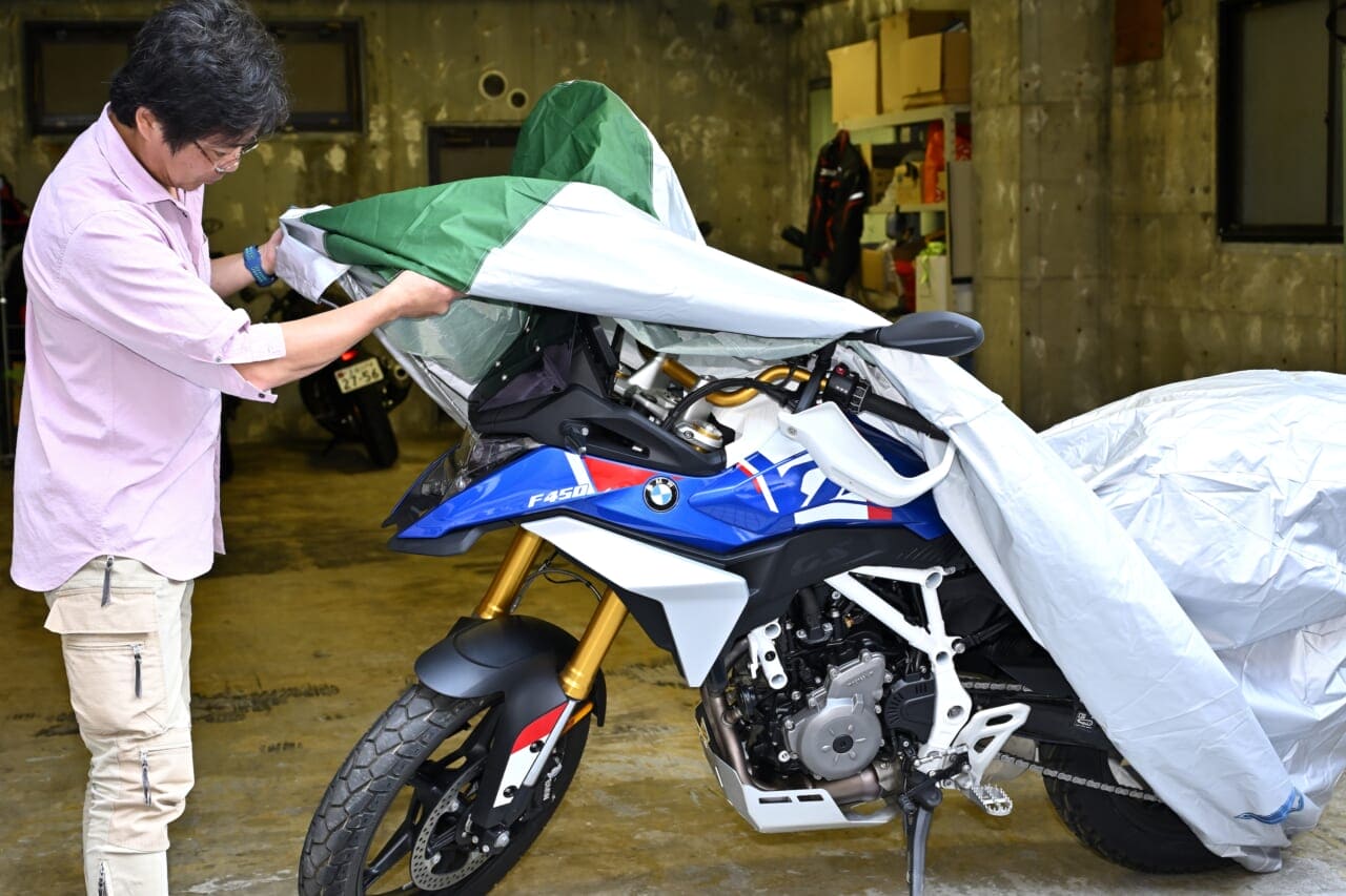ワイズギア_バイクカバー|【バイクカバーで愛車を守れ】”確実”なヤマハ純正!”安心”の国内生産