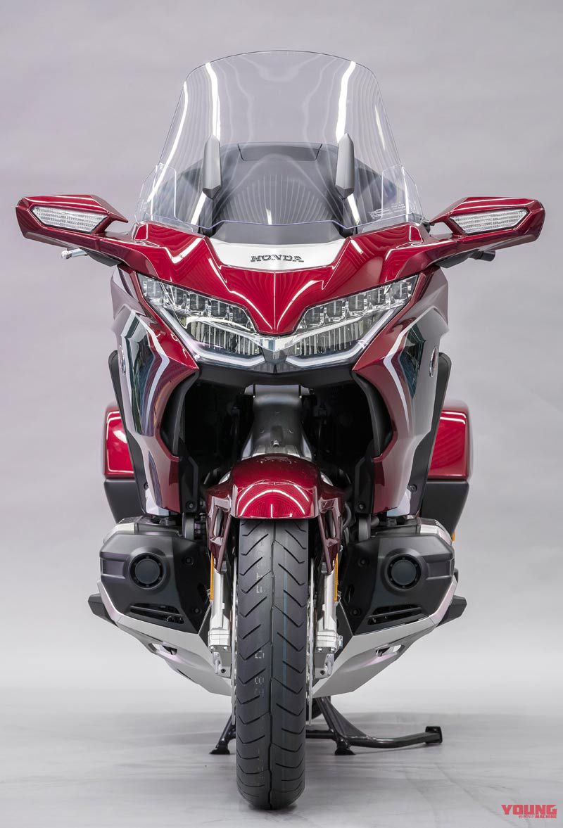 車名も一新！ 2018新型ゴールドウイング・ツアー│WEBヤングマシン
