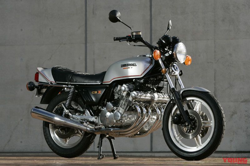 ホンダ6発】2018年のCBX900コンセプトと1976年のCBX1000コンセプト 