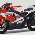 ヤマハ　YZF-R7