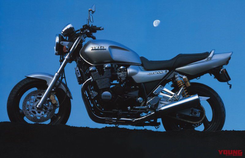 ヤマハ XJR1200