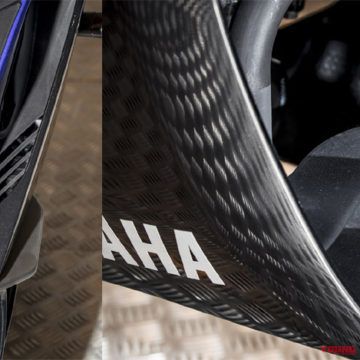 YAMAHA YZF-R25 [2019]