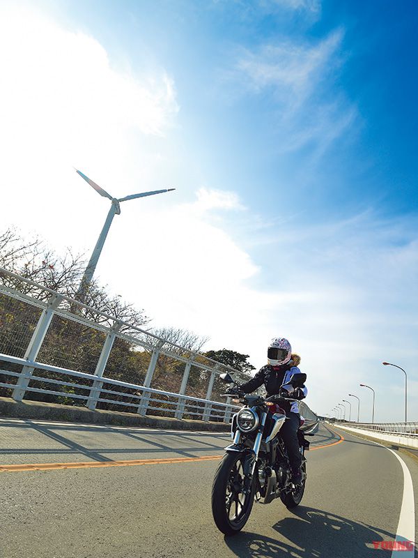 岡崎静夏×HONDA CB125R