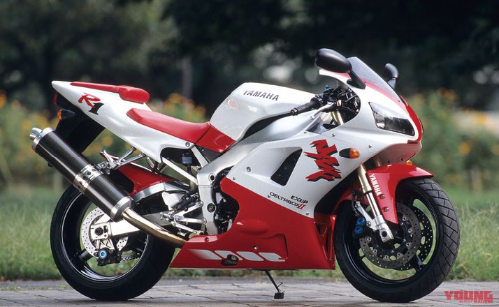 YAMAHA YZF-R1